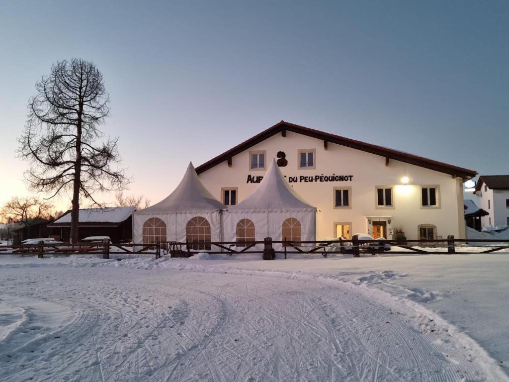 Auberge Du Peu-Pequignot Le Noirmont Ngoại thất bức ảnh